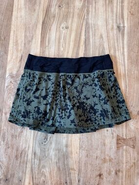 EUC Lululemon Pace Rival Skirt